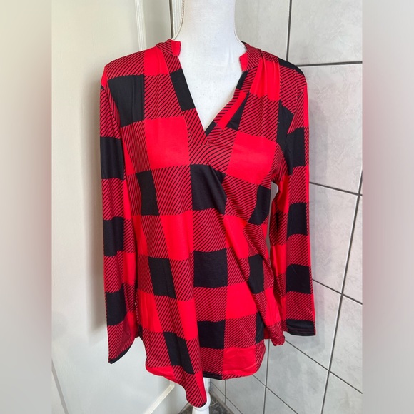 pinkmstyle Tops - PINKMSTYLE Flannel Shirt NWT